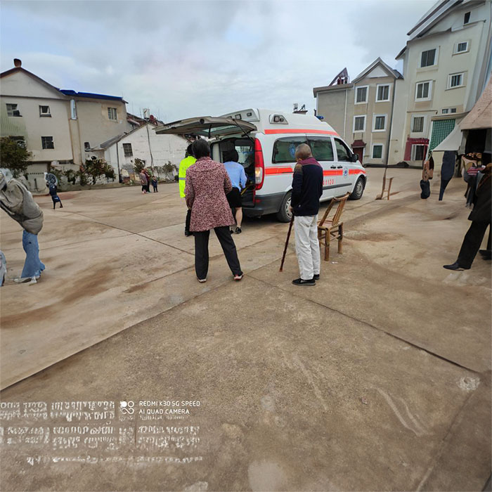 河南郑州市惠济私人救护车出租到河南河南弘大心血管病医院 救护车出租哪里有