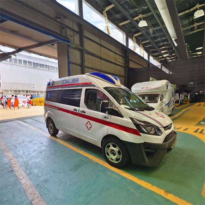 郑州新密租救护车护送到河南河南省中医院 出租救护车一般多少钱