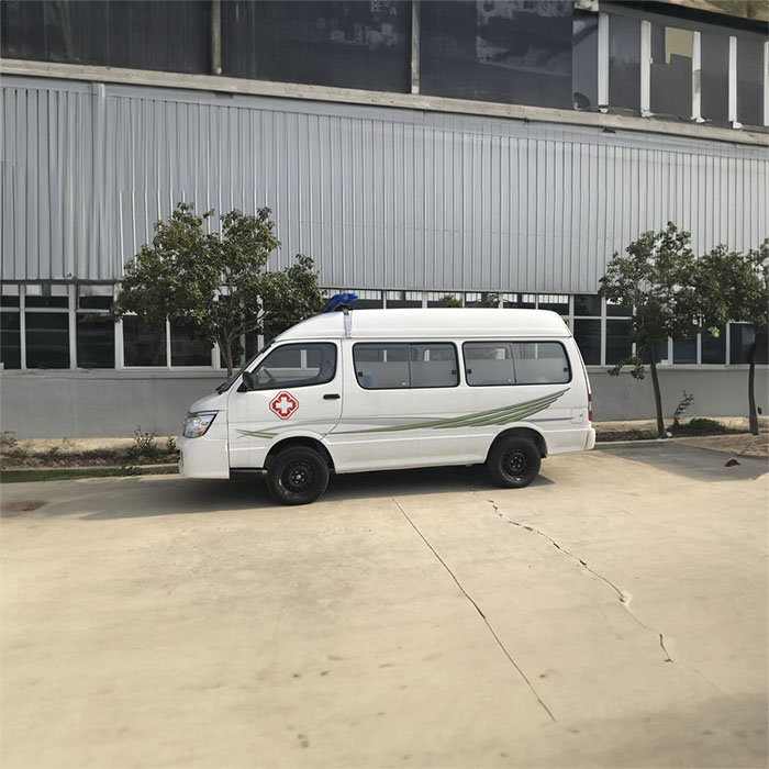 郑州市新密租赁正规救护车到濮阳市安阳地区人民医院 救护车出租长途得多少钱