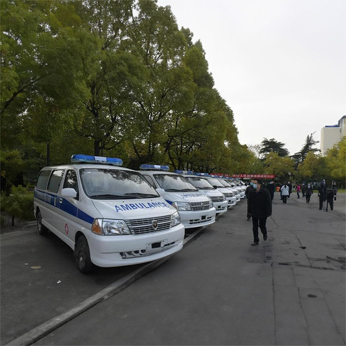 郑州市金水租赁正规救护车到河南省精神病医院 救护车出租电话电话是多少