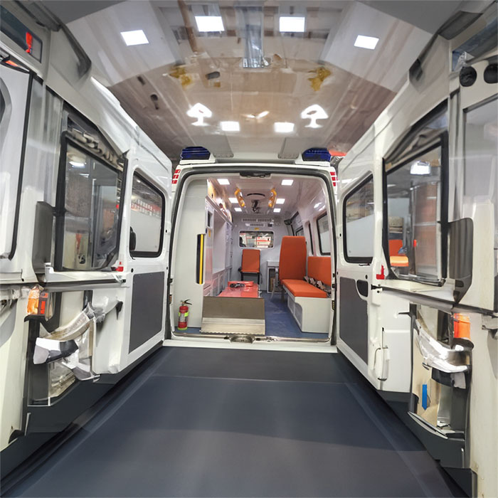 郑州金水正规救护车租赁到许昌市禹州市新生儿转运救护车-救护车出租