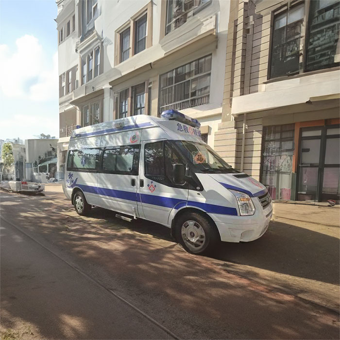 郑州上街区长途救护车租赁到驻马店市平舆县租赁急救车电话