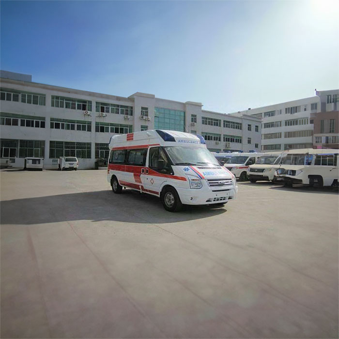 巩义市租私人救护车转院到洛阳市第二人民医院 救护车出租车多少钱一公里