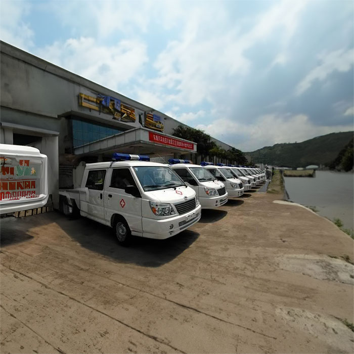 河南经开区租赁救护车护送到驻马店市市辖区救护车出租收费标准