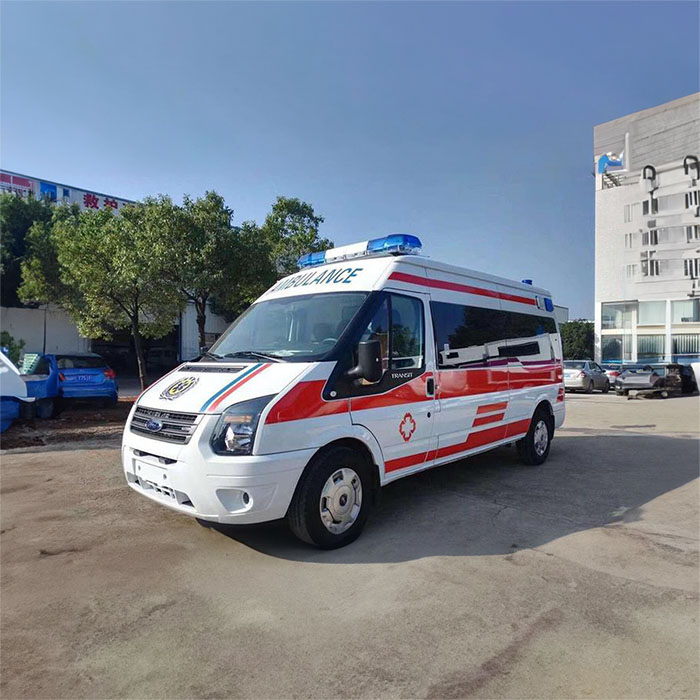 金水出租急救车护送到河南河南科技大学附属医院 出租一趟救护车多少钱