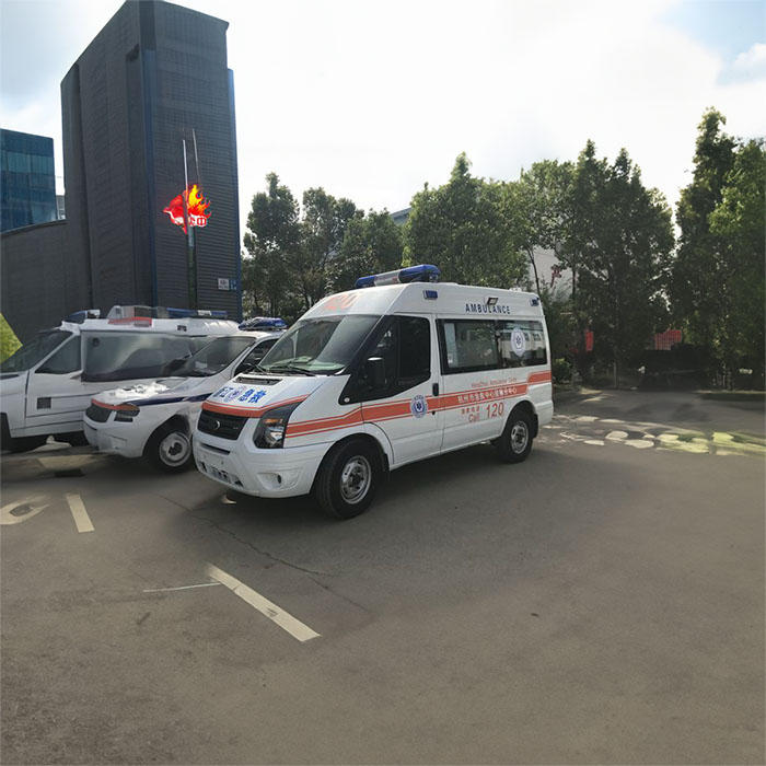 经开区救护车出租公司出租到驻马店市上蔡县转运救护车电话号码是多少-救护车出租