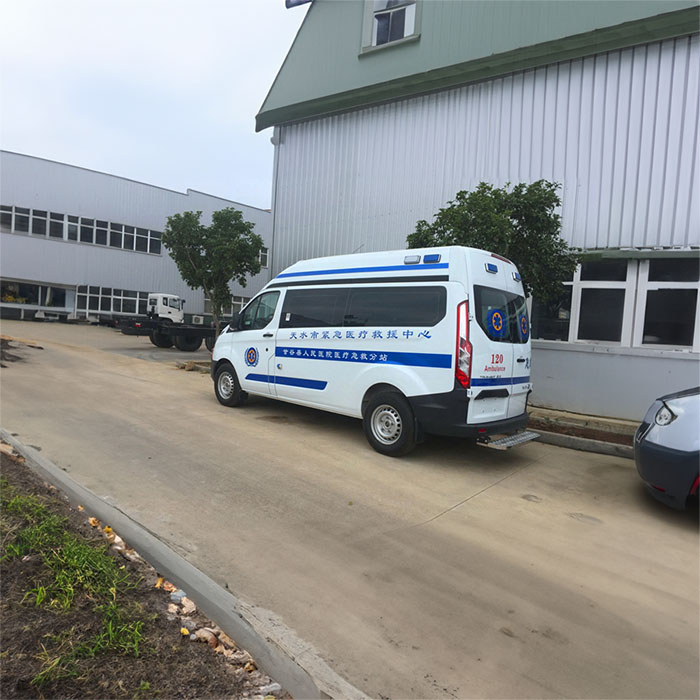 郑州中原长途救护车转院到鹤壁市鹤山区租用救护车服务