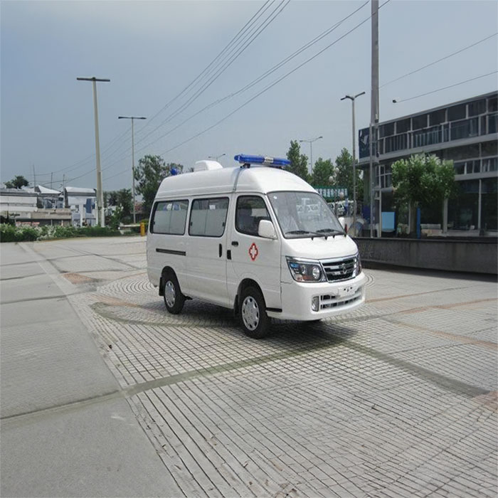 河南郑州市高新区私人救护车租赁到洛阳市第二中医院 出租120救护车多少钱一公里