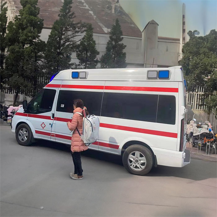 郑州出租救护车联系方式